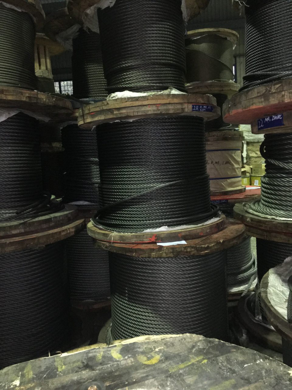 Cáp thép chịu lực mạ kẽm, Cáp thép, Cáp lụa, Lõi cáp nhôm, Dây cáp điện, Dây cáp mạng, Dây cáp thép chịu lực mạ kẽm