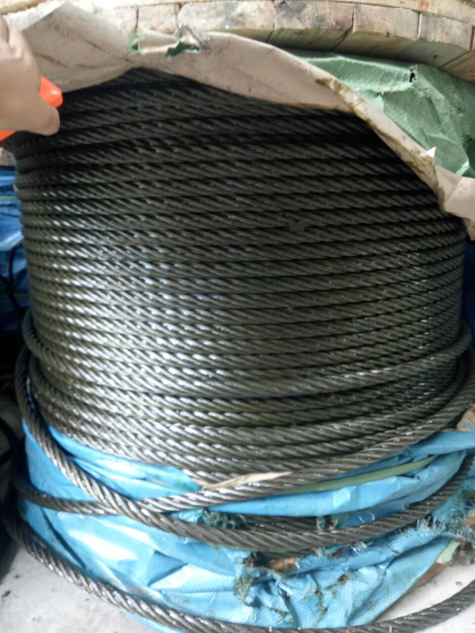 Cáp chịu lực là gì, Cáp thép mạ kẽm, Dây cáp chịu lực, Dây cáp thép thông thường, Cáp treo chịu lực, Cáp thép cẩu chuyên dùng