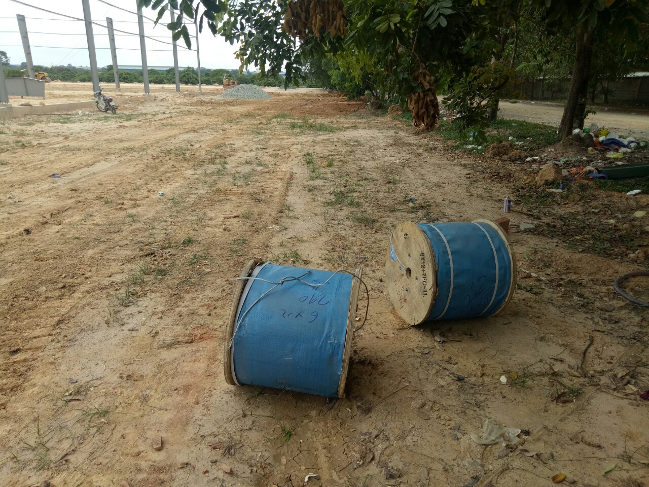 Cáp lụa thép , Công ty TNHH Lê Hà Vina, dây cáp thép lụa chất lượng cao, Bọc nhựa cho dây cáp, Mạ kẽm cho dây cáp, Bôi dầu lên toàn bộ bề mặt dây cáp