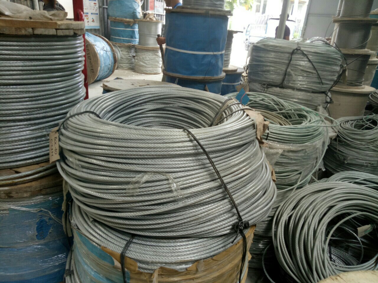 Cáp bọc nhựa phi 6, Dây cáp bọc nhựa chất lượng cao, Nhựa PVC chất lượng cao, Lõi cáp, Cáp bọc nhựa, Dây cáp bọc nhựa chất lượng cao