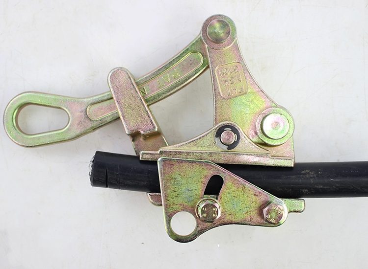 Cóc kẹp cáp 2 tấn, Dây cáp, Mạ kẽm nhúng nóng, Sử dụng để siết chặt đầu cáp thép, Kép đầu cáp, Kẹp nối dây cáp, Ốc inox, Ốc thép, giá cóc kẹp cáp 2 tấn tại Lê Hà Vina