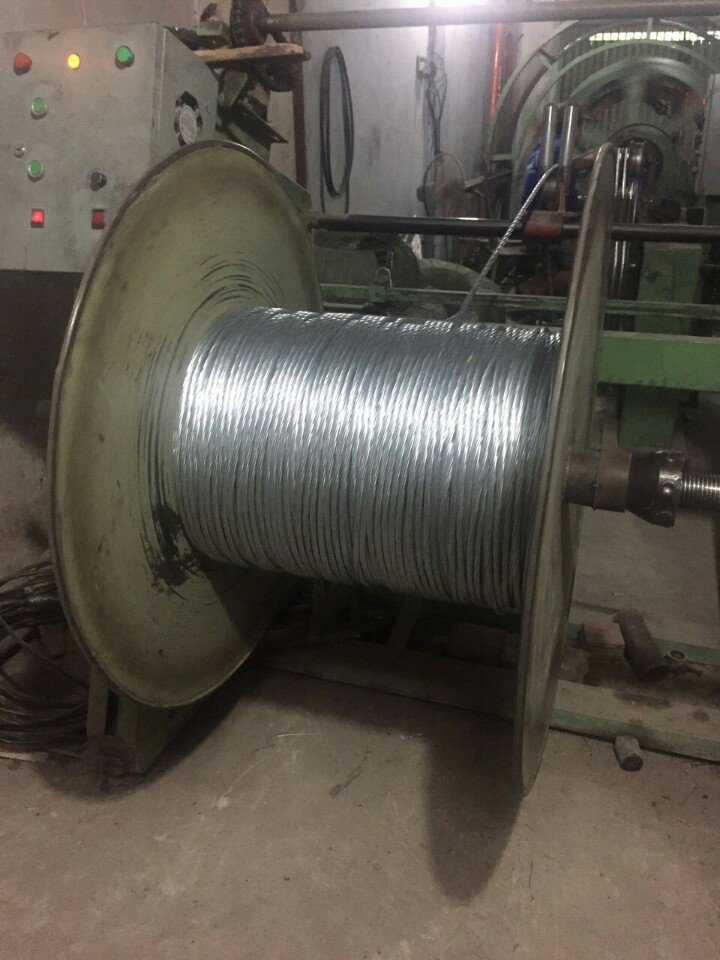 Mua cáp thép cứng ở Hồ Chí Minh , mua cáp thép cứng ở Hồ Chí Minh, cáp thép cứng , mua cáp thép cứng ,Cáp cứng viễn thông