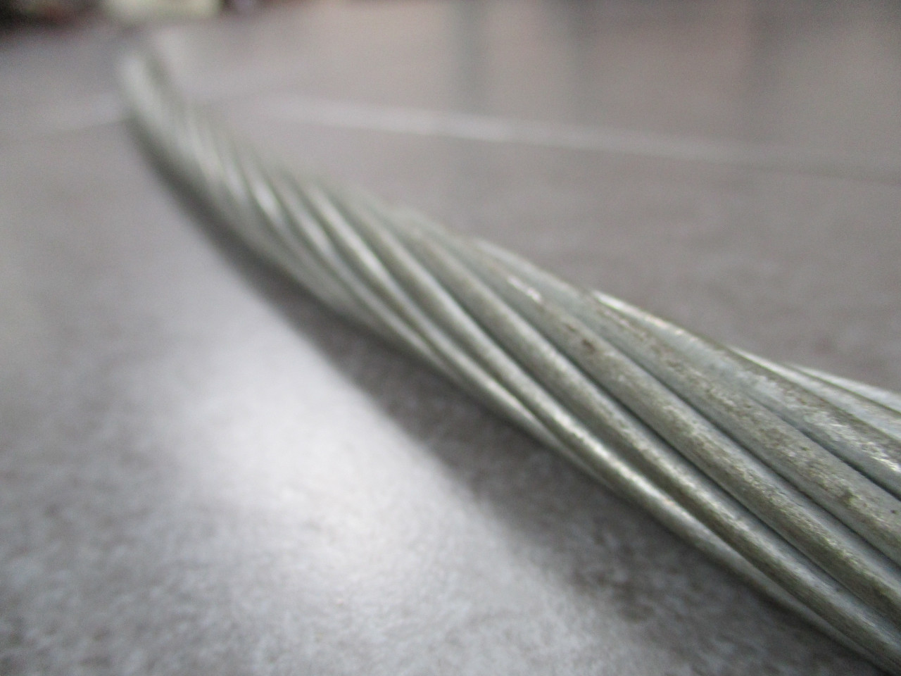 Mua cáp thép cứng ở Hồ Chí Minh , mua cáp thép cứng ở Hồ Chí Minh, cáp thép cứng , mua cáp thép cứng ,Cáp cứng viễn thông