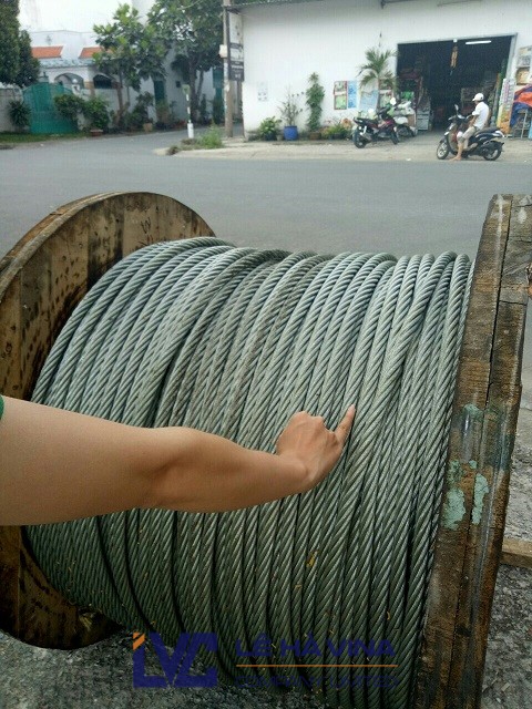 Dây cáp thép phi 32 Hàn Quốc, Cáp thép phi 32 Hàn Quốc là gì, Thép cacbon cao cấp, Cáp thép phi 32 Hàn Quốc mạ kẽm, Cáp thép phi 32 Hàn Quốc bọc nhựa, Cáp thép phi 32 Hàn Quốc lụa dầu